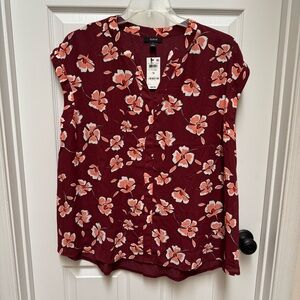1X Alfani burgundy red coral floral sleeveless v-neckblouse with cap sleeves NEW